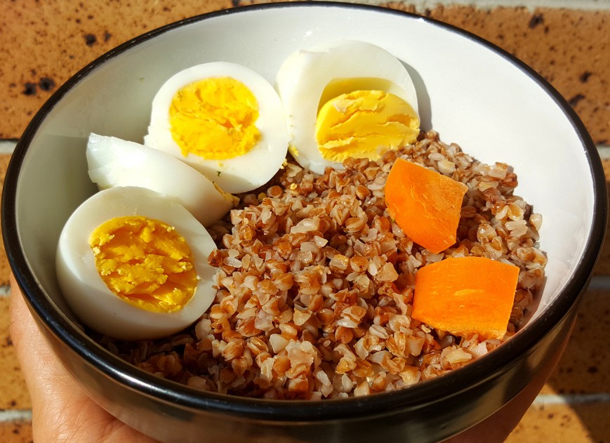 roasted buckwheat with boiled eggs